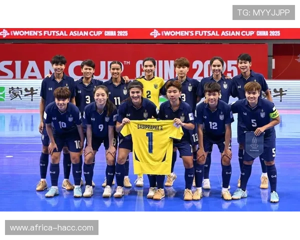 刘姓足球明星的辉煌历程与成就解析