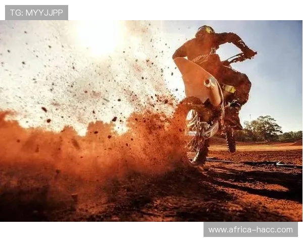 足球明星倾情出演广告视频展现激情与魅力引领潮流新风尚 足球明星倾情出演广告视频展现激情与魅力引领潮流新风尚